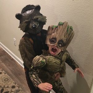 Rocket raccoon size medium boys (size 8-10)